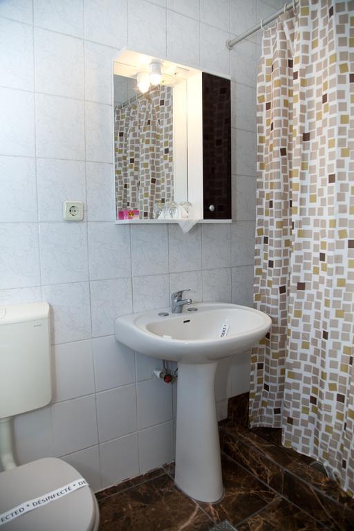 Hotel Metropol ピテシュティ 部屋 写真
