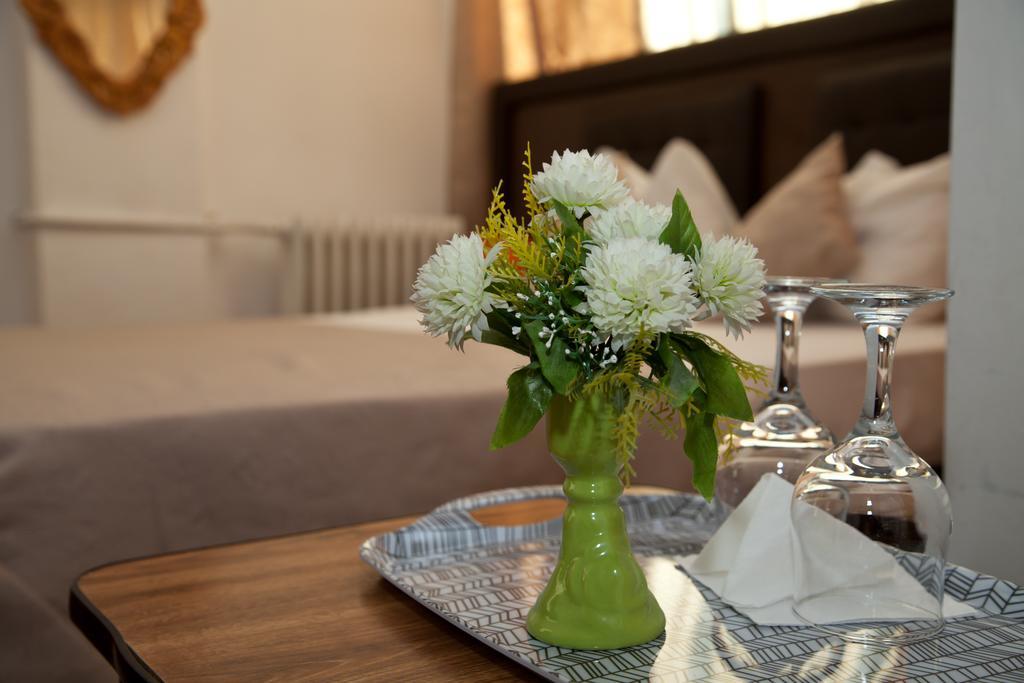 Hotel Metropol ピテシュティ 部屋 写真